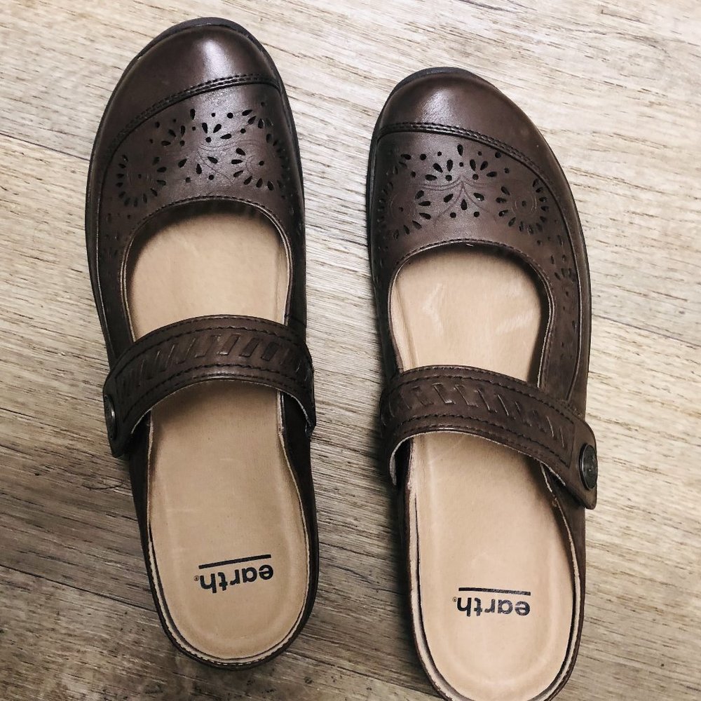Kara Hopper Earth Shoes Size 10 Color Bark